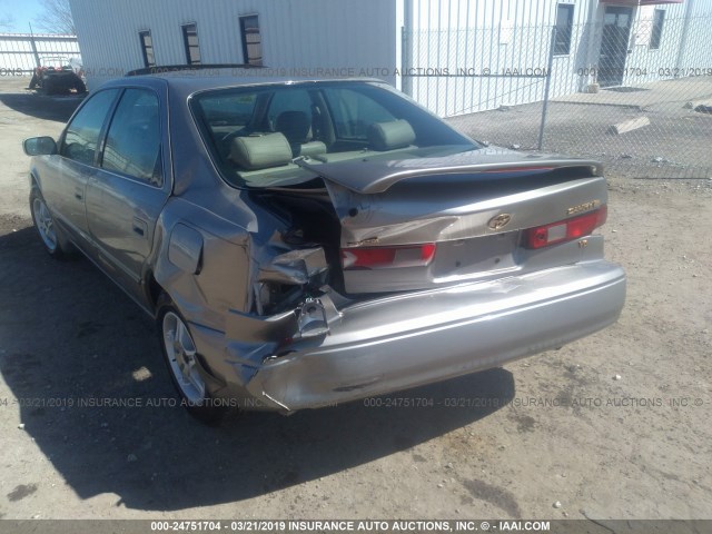4T1BF22K9WU057151 - 1998 TOYOTA CAMRY CE/LE/XLE 棕色 照片 6