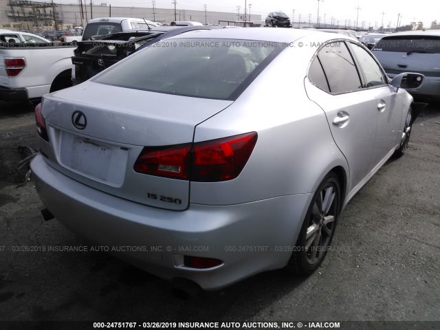 JTHBK262762010091 - 2006 LEXUS IS 250 SILVER photo 4