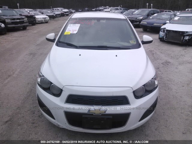 1G1JA6SHXE4127533 - 2014 CHEVROLET SONIC LS 白色 照片 6