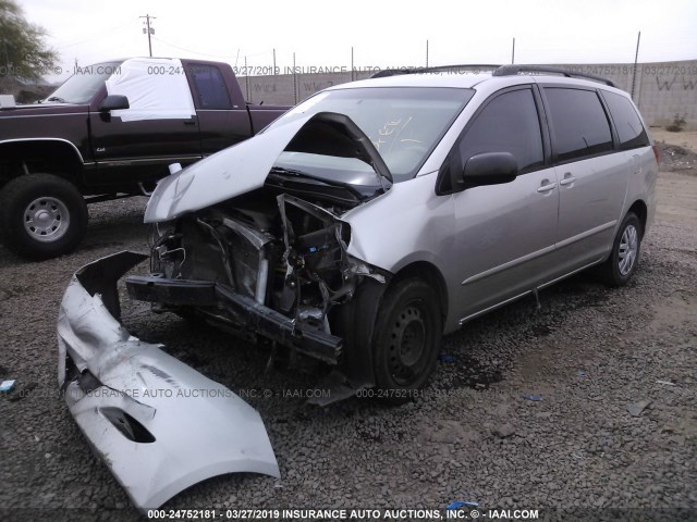 5TDZK23C37S057626 - 2007 TOYOTA SIENNA CE/LE SILVER photo 2