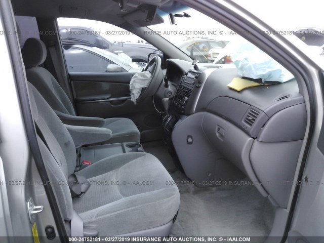 5TDZK23C37S057626 - 2007 TOYOTA SIENNA CE/LE SILVER photo 5