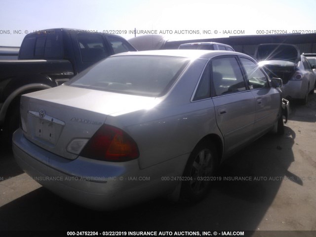 4T1BF28B42U210231 - 2002 TOYOTA AVALON XL/XLS SILVER photo 4