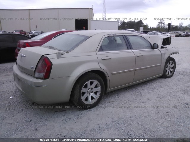 2C3KA53G76H527652 - 2006 CHRYSLER 300 TOURING BROWN photo 4