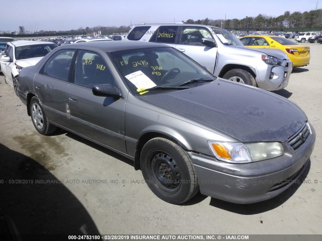 4T1BG22K61U060904 - 2001 TOYOTA CAMRY CE/LE/XLE GRAY photo 1