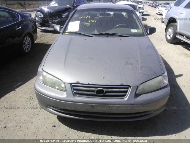 4T1BG22K61U060904 - 2001 TOYOTA CAMRY CE/LE/XLE GRAY photo 6