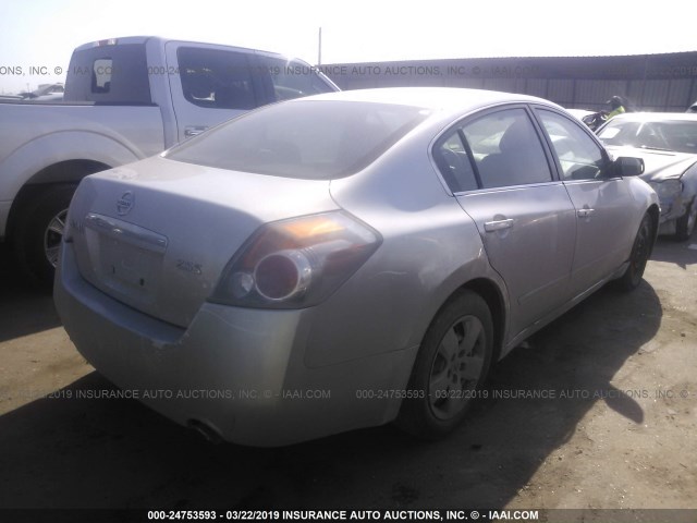 1N4AL21E17C171842 - 2007 NISSAN ALTIMA 2.5/2.5S SILVER photo 4