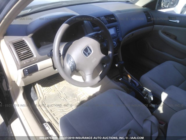 1HGCM56724A056686 - 2004 HONDA ACCORD EX BLACK photo 5