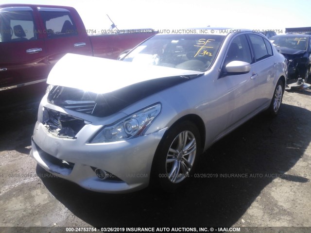 JN1CV6AR8DM764257 - 2013 INFINITI G37 SILVER photo 2