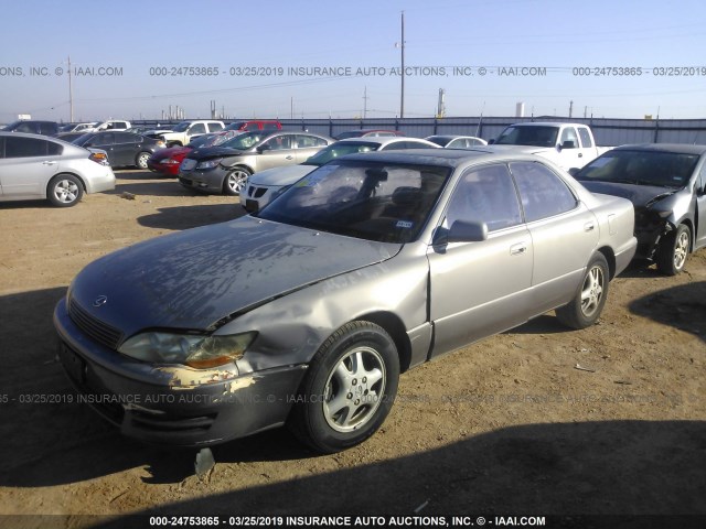 JT8GK13T7R0007401 - 1994 LEXUS ES 300 GRAY photo 2