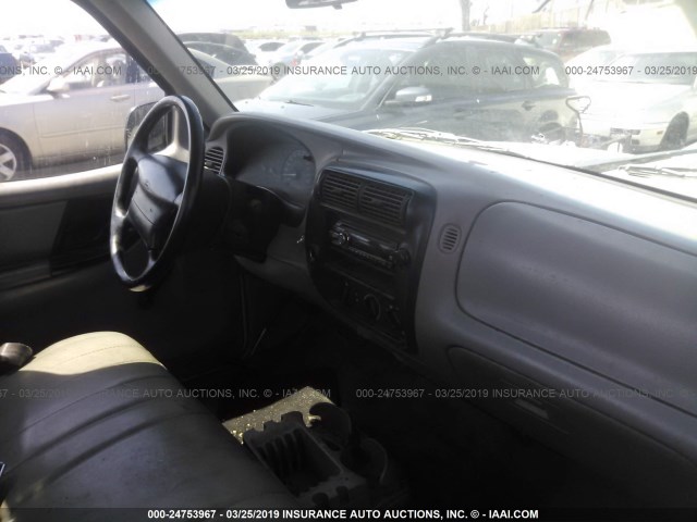 1FTCR10U7VUB64535 - 1997 FORD RANGER WHITE photo 5