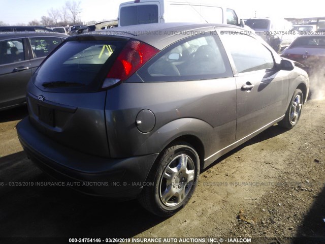 1FAFP31N37W193047 - 2007 FORD FOCUS ZX3/S/SE/SES GRAY photo 4