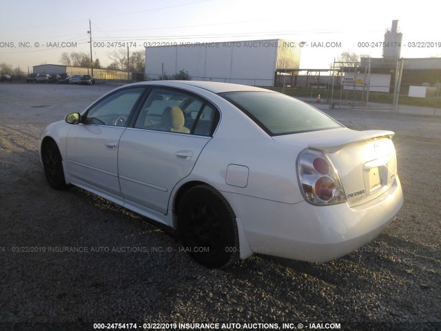 1N4AL11DX5C230949 - 2005 NISSAN ALTIMA S/SL WHITE photo 3