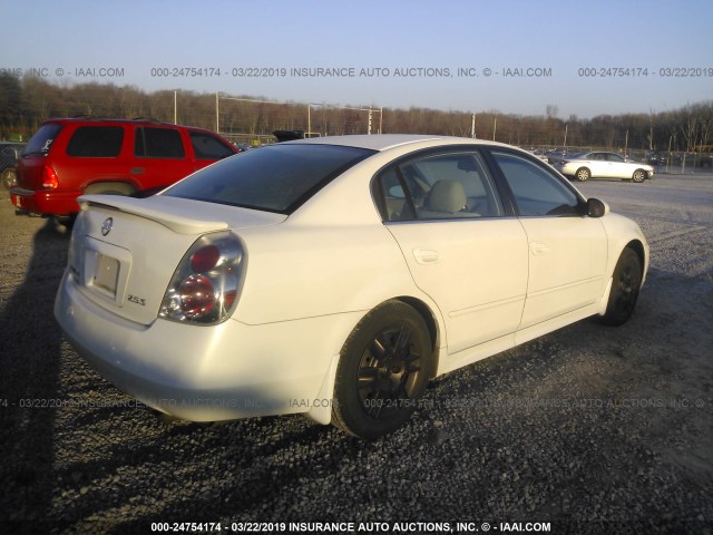 1N4AL11DX5C230949 - 2005 NISSAN ALTIMA S/SL WHITE photo 4