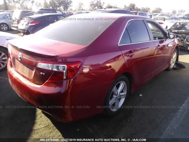 4T1BF1FKXEU821348 - 2014 TOYOTA CAMRY L/SE/LE/XLE 红色 照片 4