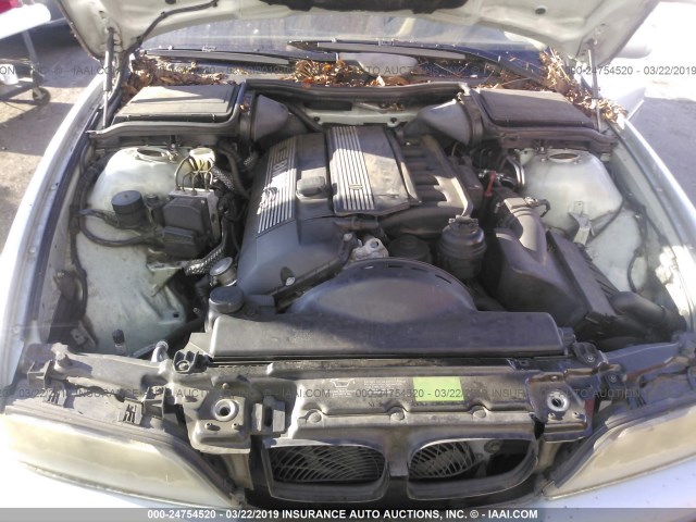 WBADM634XYGU22798 - 2000 BMW 528 I AUTOMATIC SILVER photo 10