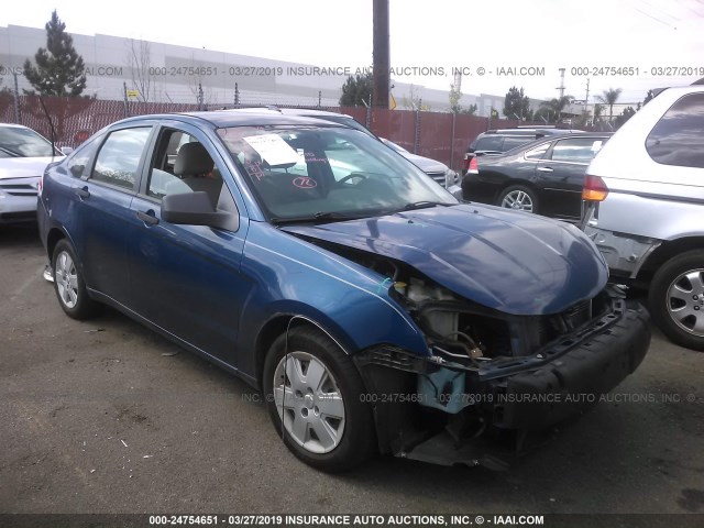 1FAHP34N18W281715 - 2008 FORD FOCUS S/SE BLUE photo 1