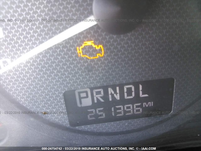 1G1ZT54884F214225 - 2004 CHEVROLET MALIBU LS RED photo 7