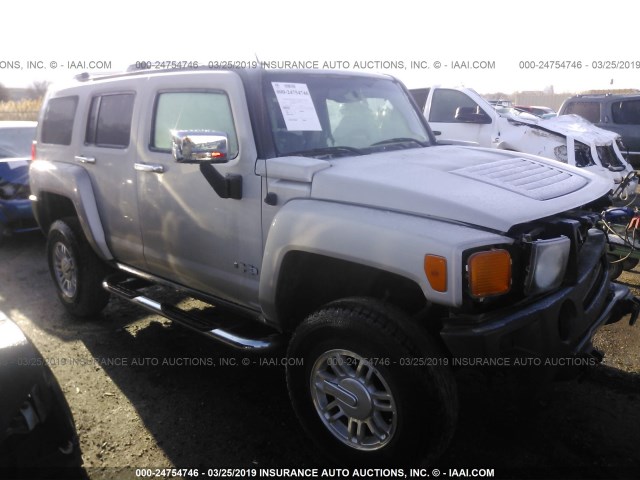 5GTDN136X68115166 - 2006 HUMMER H3 GRAY photo 1