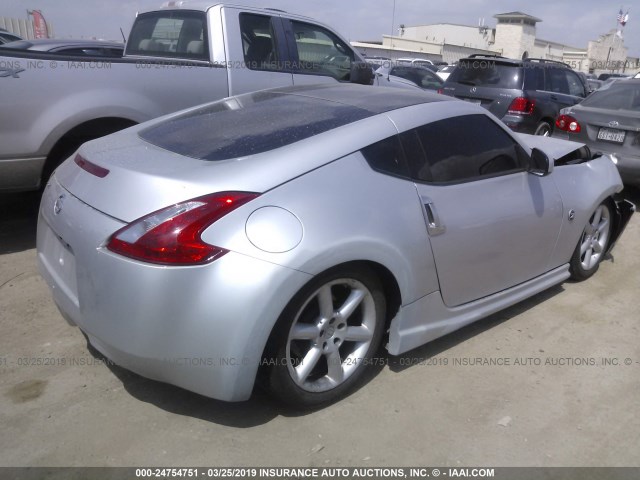 JN1AZ44E29M410864 - 2009 NISSAN 370Z SILVER photo 4