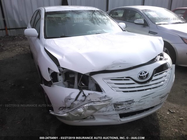 4T1BK46KX9U586825 - 2009 TOYOTA CAMRY SE/LE/XLE WHITE photo 6