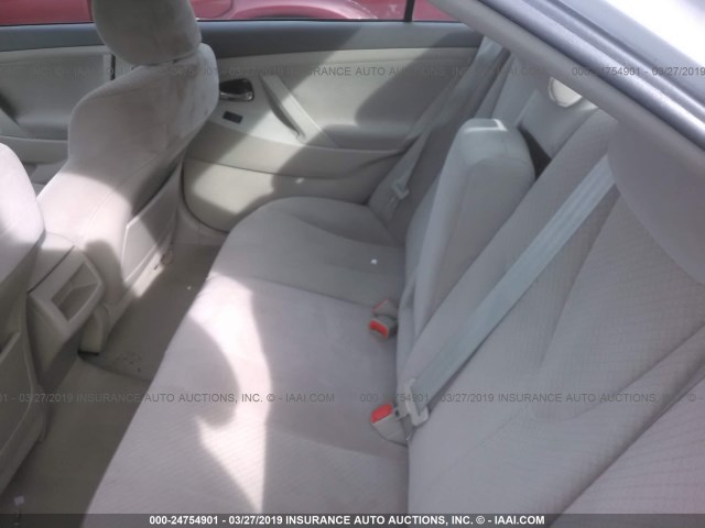4T1BK46KX9U586825 - 2009 TOYOTA CAMRY SE/LE/XLE WHITE photo 8