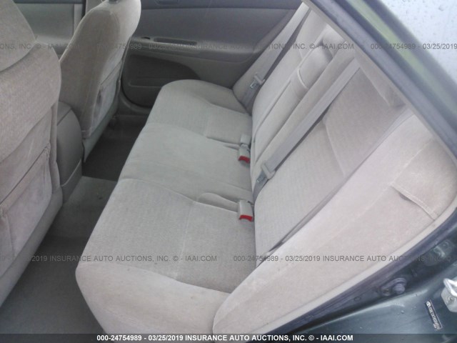 JTDBE32K340266516 - 2004 TOYOTA CAMRY LE/XLE Yaşıl foto 8