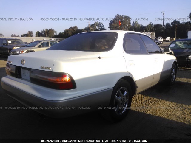 JT8GK13T8S0099575 - 1995 LEXUS ES 300 WHITE photo 4