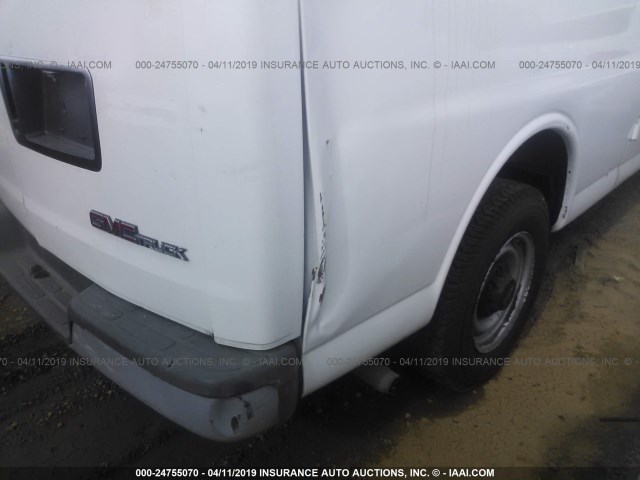 1GTHG39R0V1108153 - 1997 GMC SAVANA G3500 WHITE photo 6