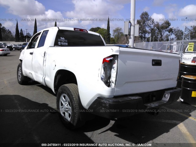 5TFRM5F11HX111734 - 2017 TOYOTA TUNDRA DOUBLE CAB SR/SR5 WHITE photo 3