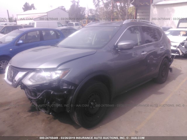 KNMAT2MT3HP584067 - 2017 NISSAN ROGUE S/SV GRAY photo 2