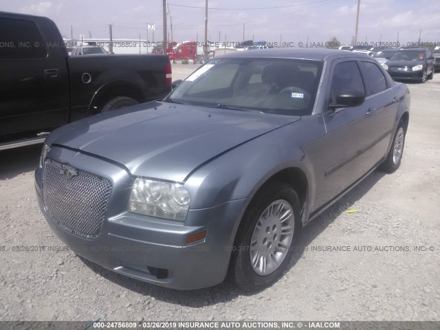 2C3KA43R56H506794 - 2006 CHRYSLER 300 GRAY photo 2