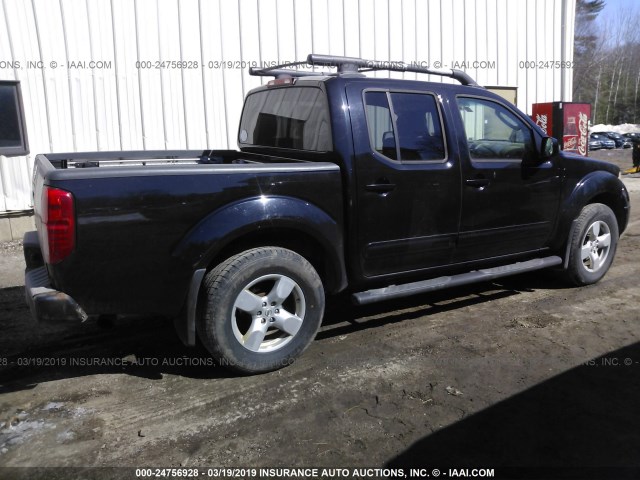 1N6AD07WX6C454103 - 2006 NISSAN FRONTIER CREW CAB LE/SE/OFF ROAD BLACK photo 4