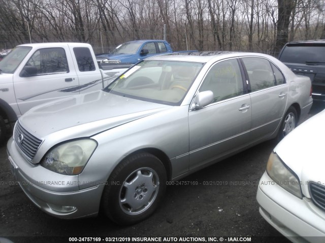 JTHBN30F020067733 - 2002 LEXUS LS 430 SILVER photo 2