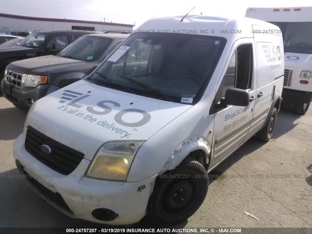 NM0LS6BN6AT021919 - 2010 FORD TRANSIT CONNECT XLT WHITE photo 2