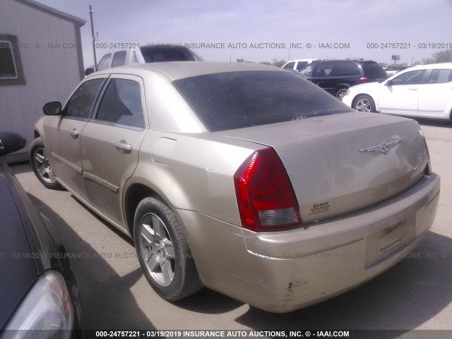 2C3LA43R86H253491 - 2006 CHRYSLER 300 TAN photo 3