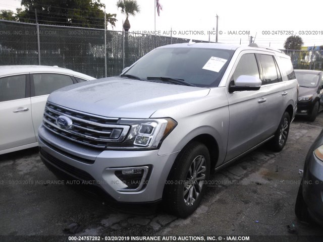 1FMJU1KT7JEA11163 - 2018 FORD EXPEDITION LIMITED SILVER photo 2