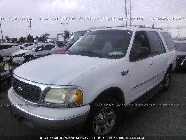 1FMRU15W42LA05083 - 2002 FORD EXPEDITION XLT WHITE photo 2