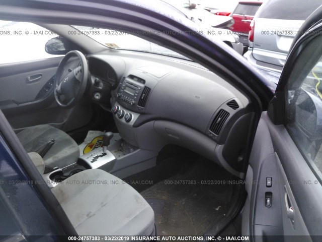 KMHDU46D09U666865 - 2009 HYUNDAI ELANTRA GLS/SE BLUE photo 5