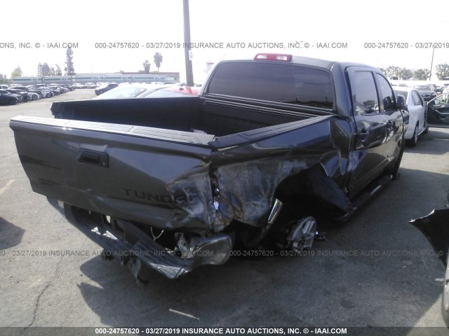 5TFEY5F10FX188823 - 2015 TOYOTA TUNDRA CREWMAX SR5 GRAY photo 4