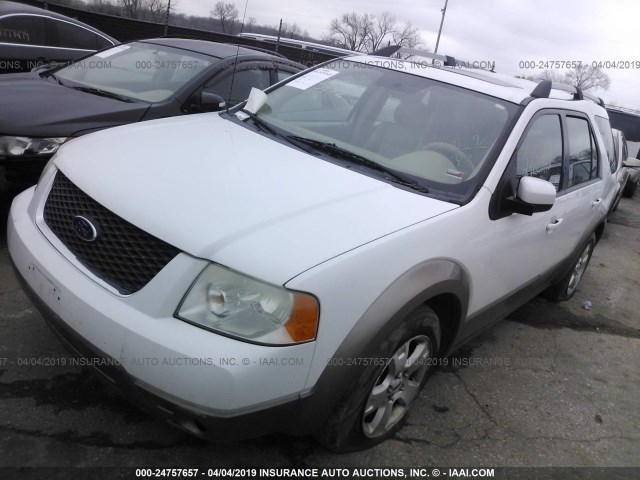 1FMDK05105GA37234 - 2005 FORD FREESTYLE SEL WHITE photo 2