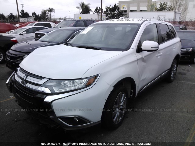 JA4AD3A38GZ056559 - 2016 MITSUBISHI OUTLANDER SE/SEL WHITE photo 2