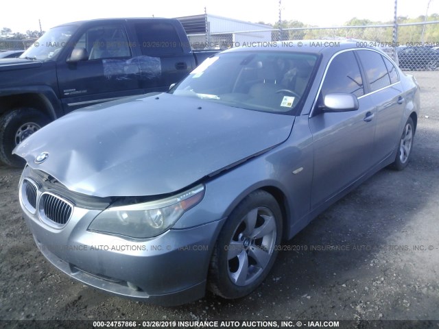 WBANE53527CW68559 - 2007 BMW 525 I GRAY photo 2