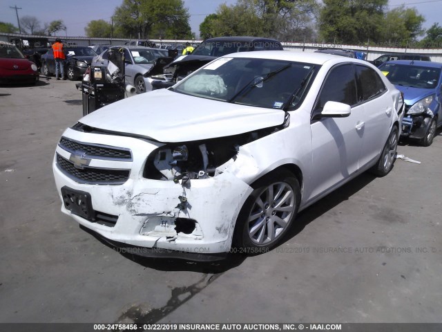 1G11E5SA6DF270533 - 2013 CHEVROLET MALIBU 2LT WHITE photo 2