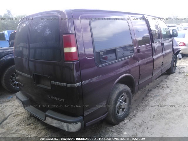 1GBFG15X141229602 - 2004 CHEVROLET EXPRESS G1500  PURPLE photo 4