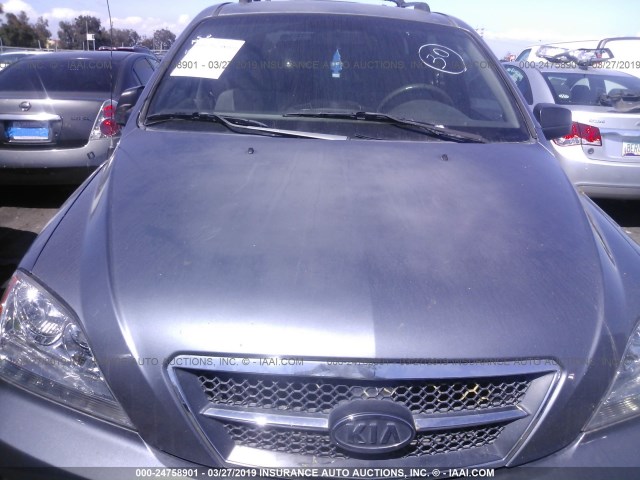 KNDJD733355421230 - 2005 KIA SORENTO EX/LX GRAY photo 6