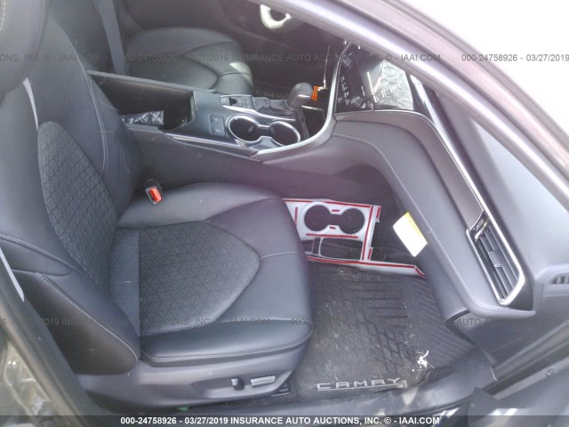 4T1BZ1HK4JU002334 - 2018 TOYOTA CAMRY XSE/XLE Boz foto 5