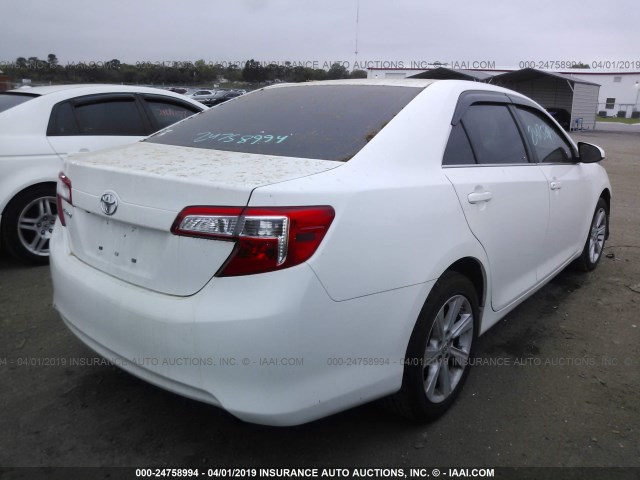 4T1BF1FK1EU835011 - 2014 TOYOTA CAMRY L/SE/LE/XLE 白色 照片 4