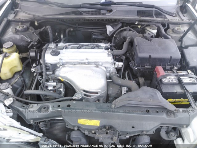 JTDBE32KX20112558 - 2002 TOYOTA CAMRY LE/XLE/SE GREEN photo 10