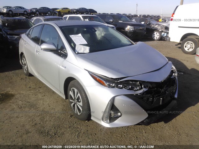 JTDKARFP4J3103579 - 2018 TOYOTA PRIUS PRIME  SILVER photo 1