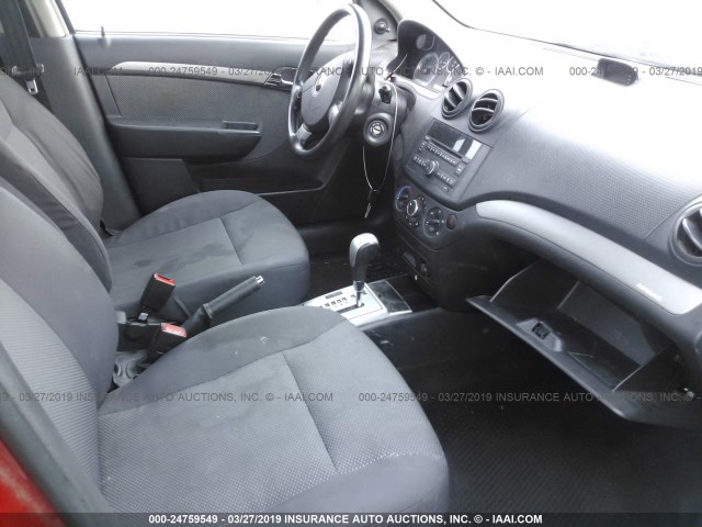KL1TD56E59B664322 - 2009 CHEVROLET AVEO LS/LT წითელი ფოტო 5